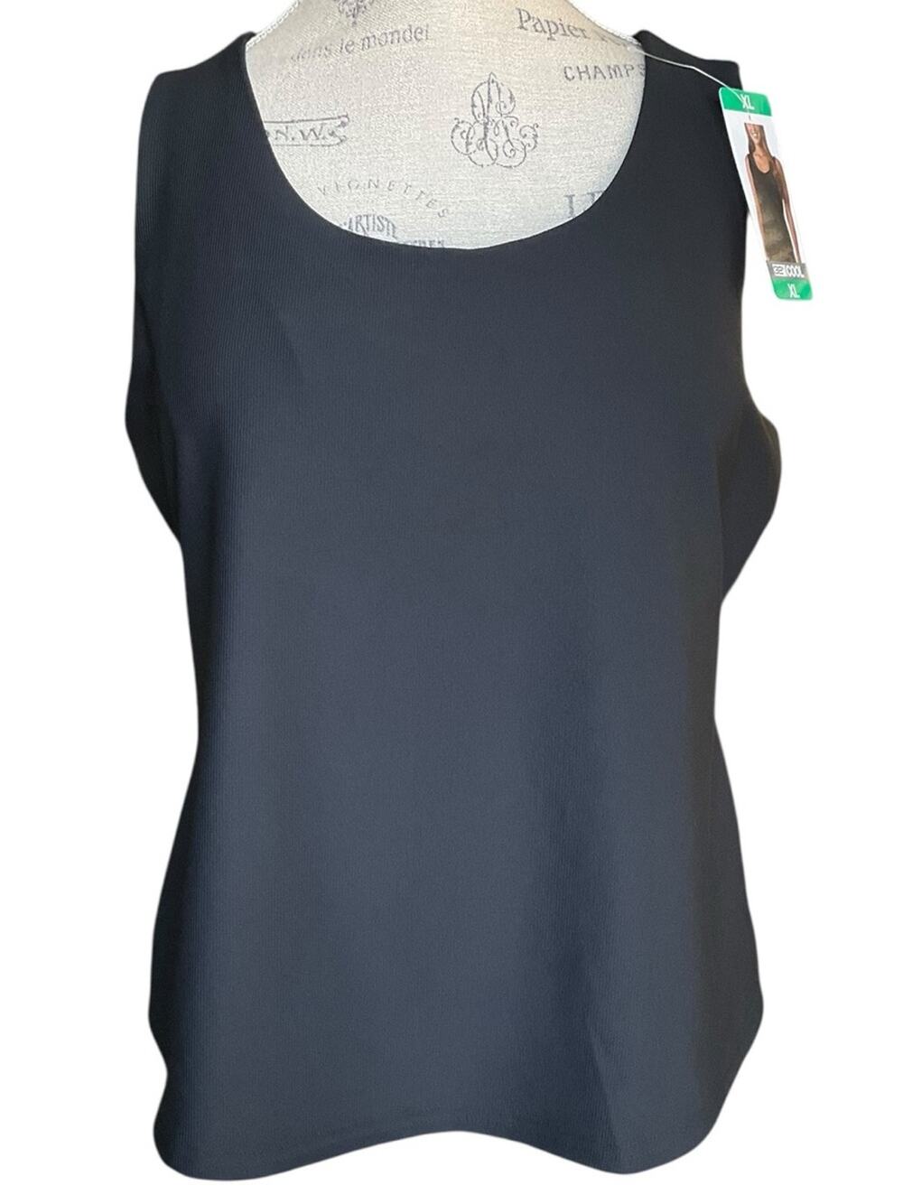 32 Degrees Women’s Sleeveless Scoop Neck Tank with Bra  Black Size XL NWT